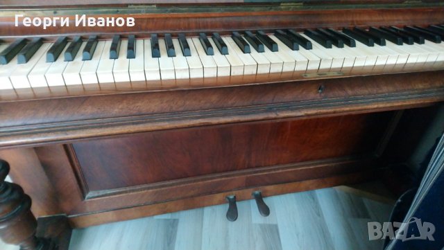 Продавам Австро-Унгарско Качествено запазено пиано, снимка 2 - Пиана - 39691446
