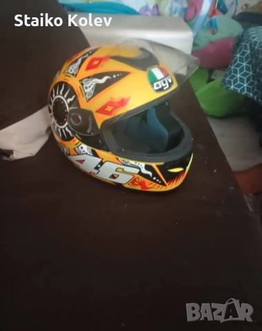 Продавам  каска 46 има леки следи от употреба , снимка 2 - Спортна екипировка - 52664334
