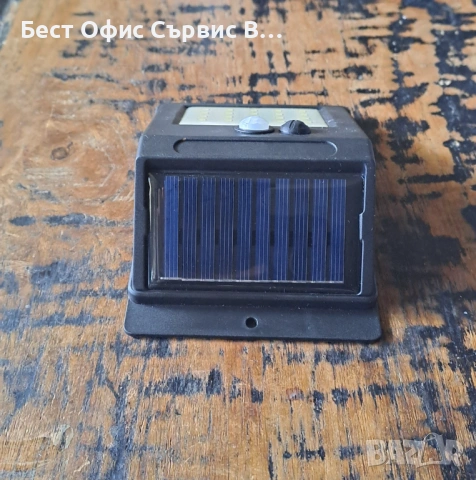 лампа соларна LED черна със сензор за движение, за закачане на стена, снимка 4 - Соларни лампи - 53141344