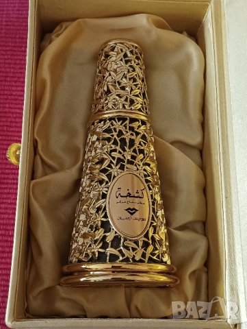 Шише от парфюм с кутия и остатък от парфюма,Kashkha. , снимка 2 - Дамски парфюми - 43379037