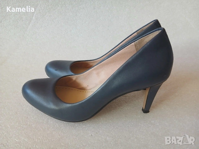 Обувки Clarks, 36 номер , снимка 3 - Дамски обувки на ток - 51779742