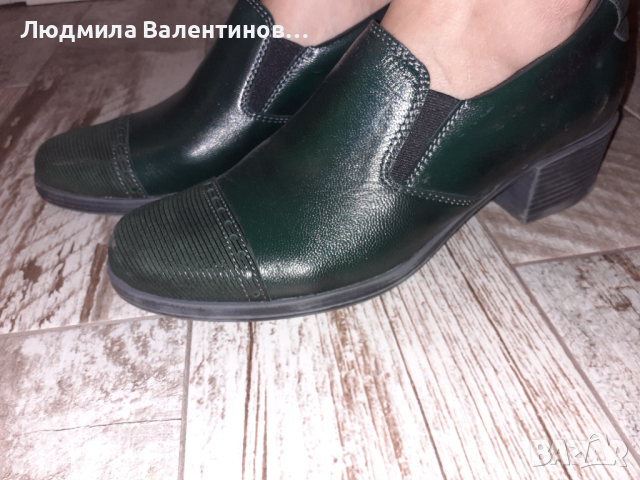 Нови тъмно зелени обувки, снимка 1 - Дамски ежедневни обувки - 44905934