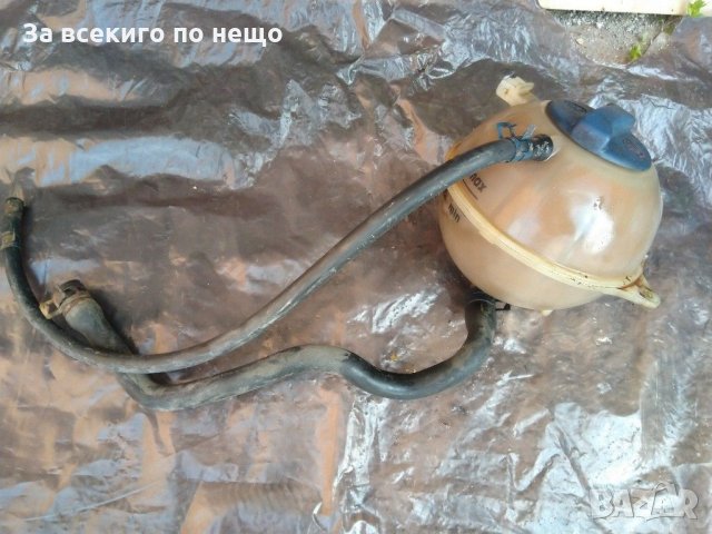 Казанче за антифриз и тръба за Голф 3 GTI, снимка 7 - Части - 28812662