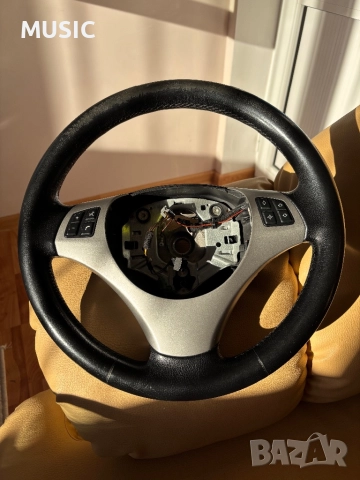 Волан BMW E90, снимка 2 - Аксесоари и консумативи - 51798535