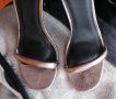 Сребристи дамски сандали на ток, снимка 3