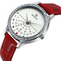 Дамски часовник 056, червен, с кристалчета, снимка 2 - Дамски - 27933112