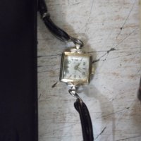 Лот от 3бр. будилника и 1бр. ръчен дамски часовник-съветски, снимка 4 - Други - 28630093