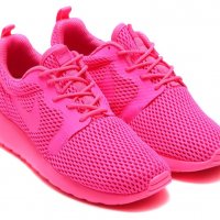 Дамски маратонки Nike ROSHE ONE HYPERFUSE BR -№ 38.5, снимка 1 - Маратонки - 39925680