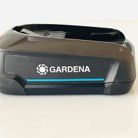 Gardena bosch Акумулаторна батерия  18V 2.5Ah, снимка 1 - Винтоверти - 44857362