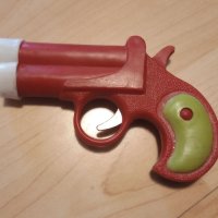 Пластмасов детски пистолет-фенерче от едно време, снимка 2 - Колекции - 43056735