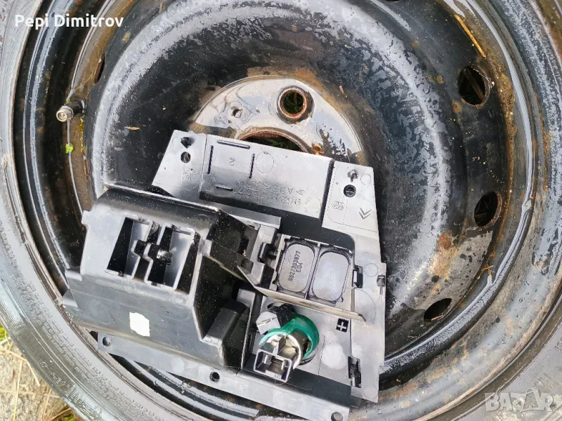 Пепелник за Citroen Xsara Hatchback (04.1997 - 04.2005), , снимка 1