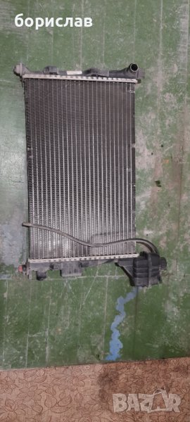 Воден радиатор за Мерцедес а140, снимка 1