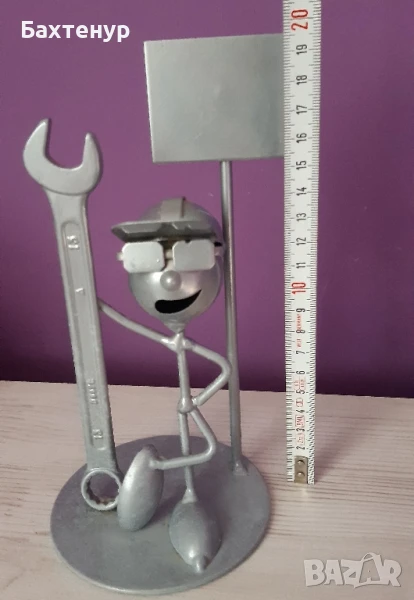 метална статуетка майстор , снимка 1