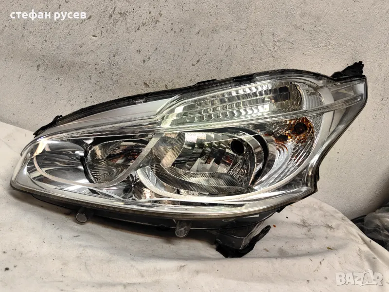 Оригинален фар Пежо 208  Peugeot 208, снимка 1