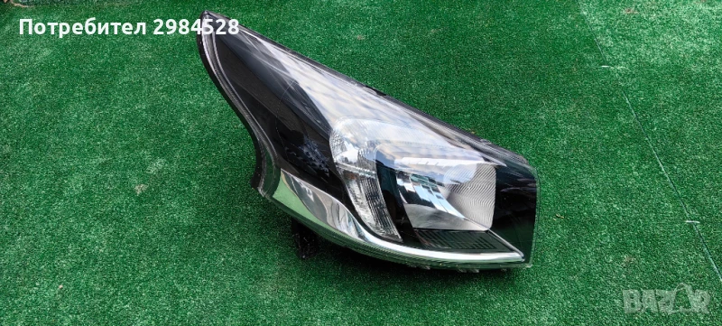 Фар за Renault Trafic / Рено Трафик, снимка 1