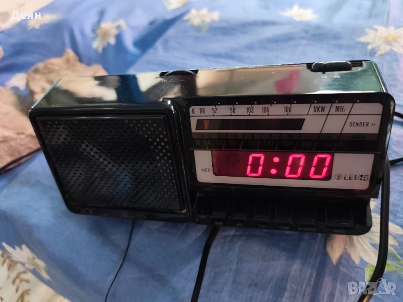 Радио аларма часовник , снимка 1