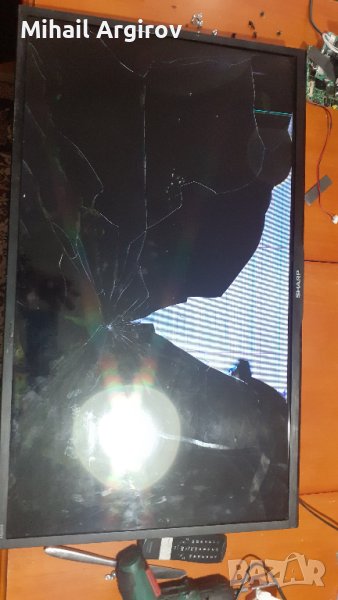 SHARP LC-32CHE5111E, снимка 1