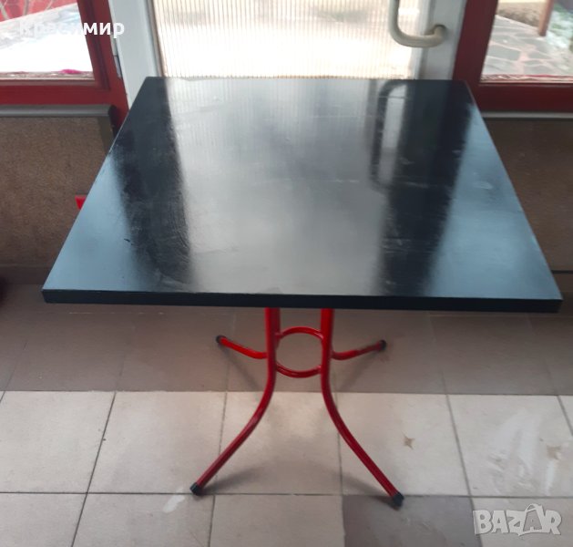 Маса с ламинирано пдч плот и железни крака , снимка 1