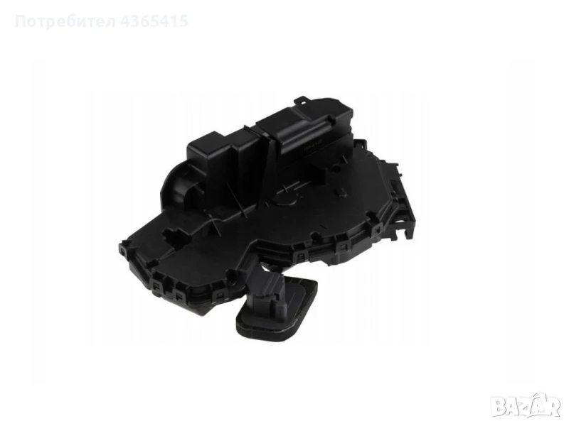 Брава за задна лява врата Audi A3 8Y, снимка 1