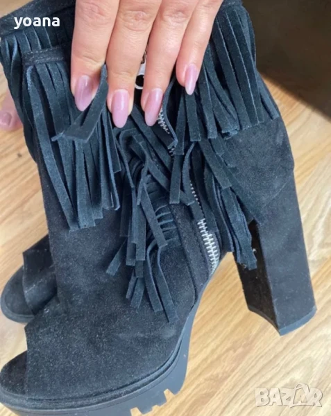 Нови летни ботуши с дебел ток черен цвят, снимка 1