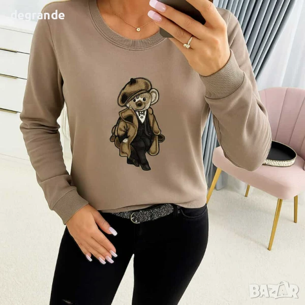 Блуза с мече налична в Черно Бяло и Бежаво, снимка 1