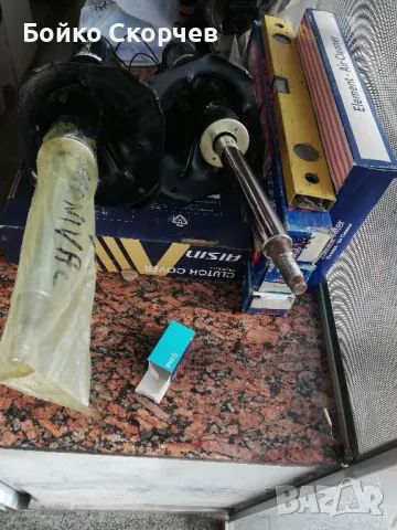  Предни амортисьори за КИА Карнавал ., снимка 3 - Части - 48892958