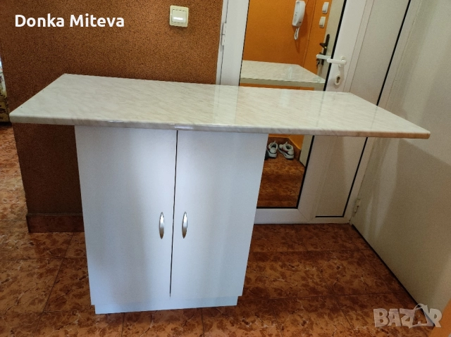 шкаф ширина 62.5 на височина 87 дълбочина 58 с два вида плот , снимка 2 - Шкафове - 52572885