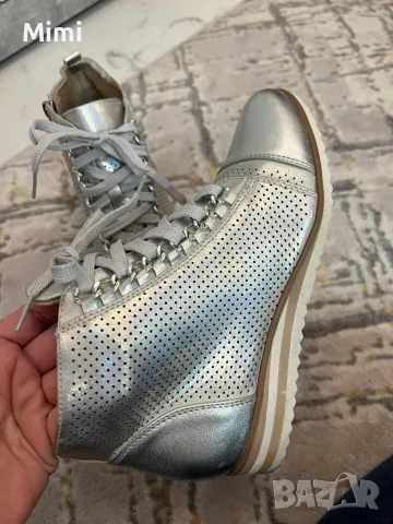 Нови!!!Перфорирани боти сребристи 38, снимка 8 - Дамски боти - 50424429