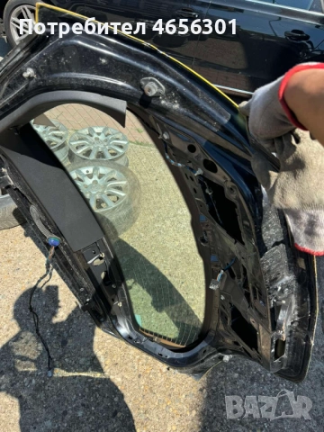 Комплект задна - 5-та брата на багажника на Опел Астра Opel Astra Хечбег само за 150лв., снимка 6 - Части - 52488524