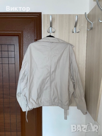 Бежово Тънка Яке HM Оригинално, снимка 2 - Якета - 52304148