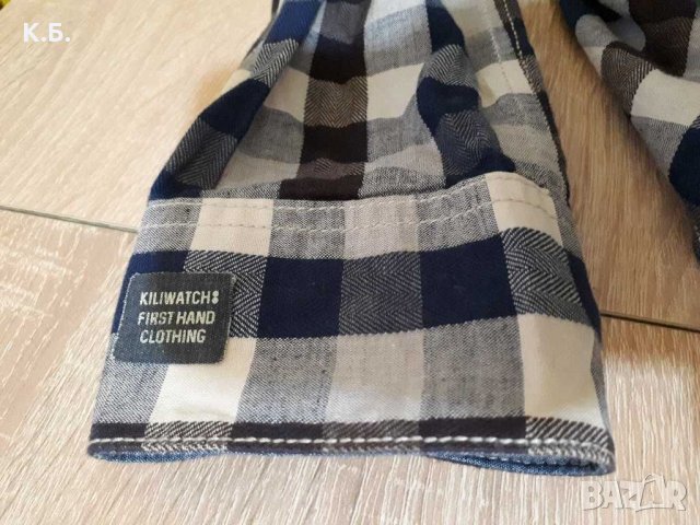 Мъжка риза р-р S/M, снимка 4 - Ризи - 35379689