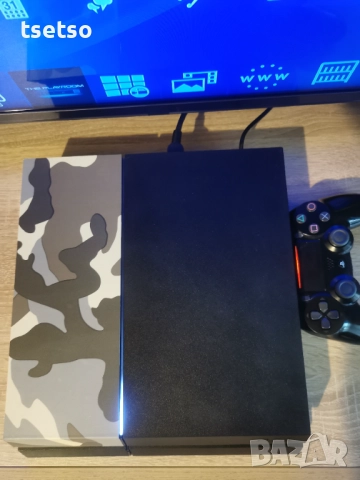 спешно Playstation 4. 1TB с джойстик с 8 Bluray диска., снимка 3 - PlayStation конзоли - 52512600