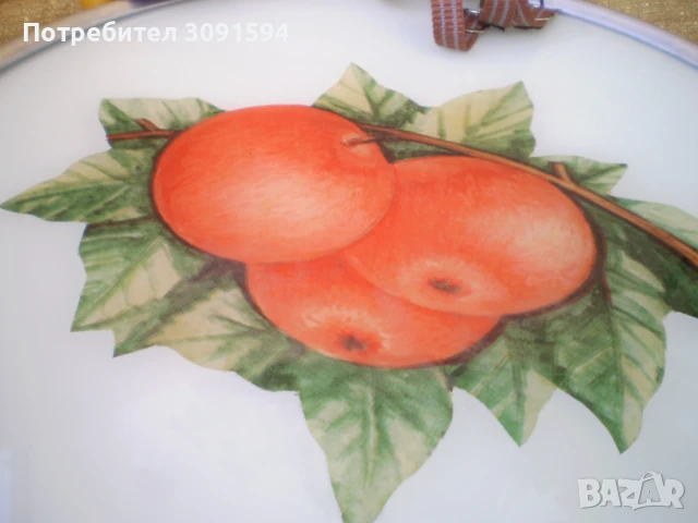 Ретро въртящ порцеланов поднос на плодове