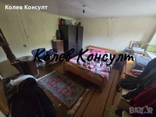 Продавам къща с. Крепост, Център , снимка 17 - Къщи - 52000078