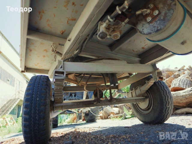 Двуосово ремарке с хидравлика и спирачки, снимка 4 - Ремаркета - 51476891