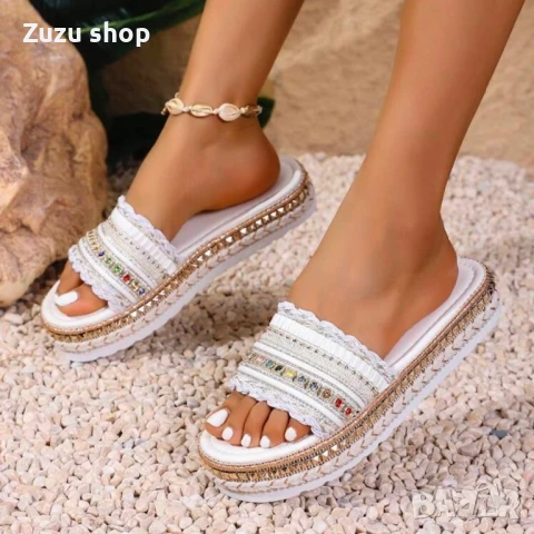 Дамски бели чехли, снимка 2 - Чехли - 50888245