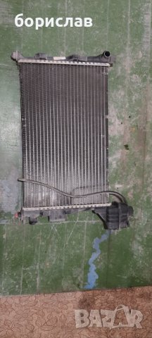 Воден радиатор за Мерцедес а140, снимка 1 - Части - 38364333