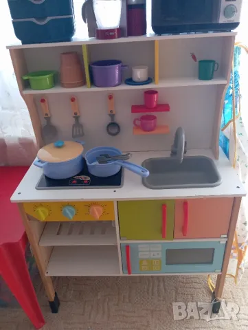 Детска дървена кухня-120лв, снимка 3 - Играчки за стая - 47874238
