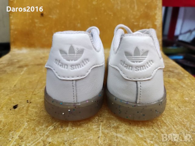 Оригинални бебешки маратонки Adidas Stan Smith номер 20 , снимка 4 - Детски маратонки - 36968029