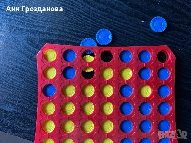 Настолна игра-Свържи 4, снимка 2 - Образователни игри - 49096617