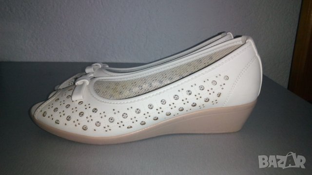 Бели обувки от Mat Star, снимка 2 - Дамски ежедневни обувки - 36604473