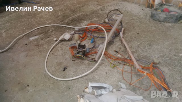 пералня Бош за части, снимка 13 - Перални - 26736563