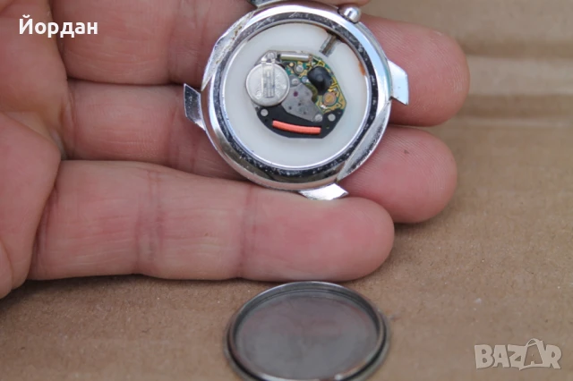 Унисекс часовник ''Beneton'' , снимка 5 - Други - 50728403