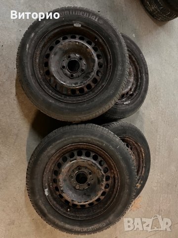 Железни джанти със зимни гуми 15’ за Мерцедес , снимка 1 - Гуми и джанти - 43899676