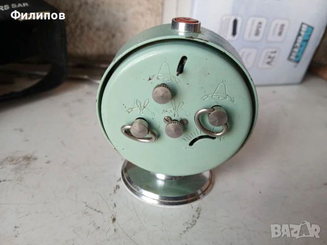 "слава" руски механичен будилник- профилактиран, работи, снимка 3 - Други - 51183116