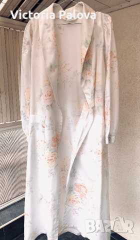 Скъп луксозен халат/пеньоар  LIBELLE  MACO-FROTTIER Австрия, снимка 6 - Други - 44856919