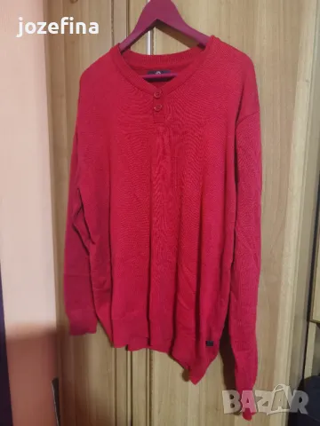 Червен мъжки пуловер