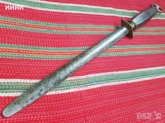 Стар масат точило