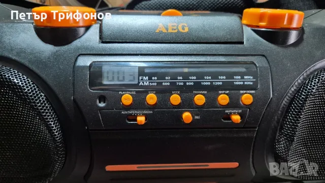 Голям касетофон AEG, снимка 4 - Радиокасетофони, транзистори - 49514329