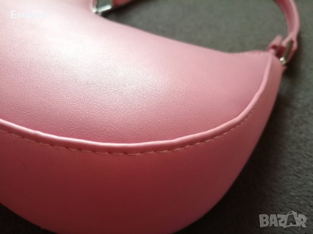 Малка дамска кожена чанта за рамо в розов цвят, снимка 11 - Чанти - 43733574